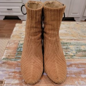 Sbicca corduroy, vintage look, retro boots. Size 7